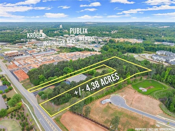 5374 Thompson Mill Road , Hoschton, GA 30548