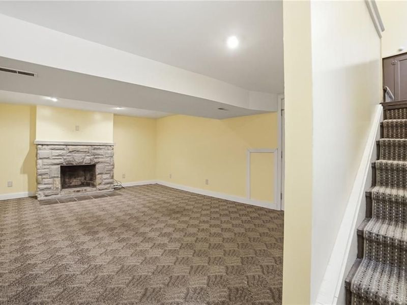 326 Cherry Drive, Dayton, OH 45405 Photo 44
