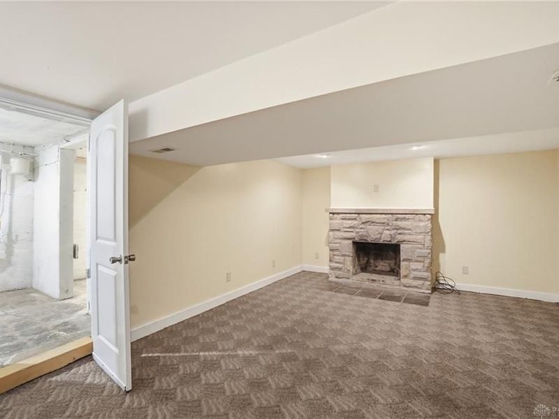 326 Cherry Drive, Dayton, OH 45405 Photo 46