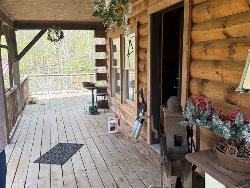 17365 Deerhorn Road, Tippecanoe, OH 44699 Photo 3