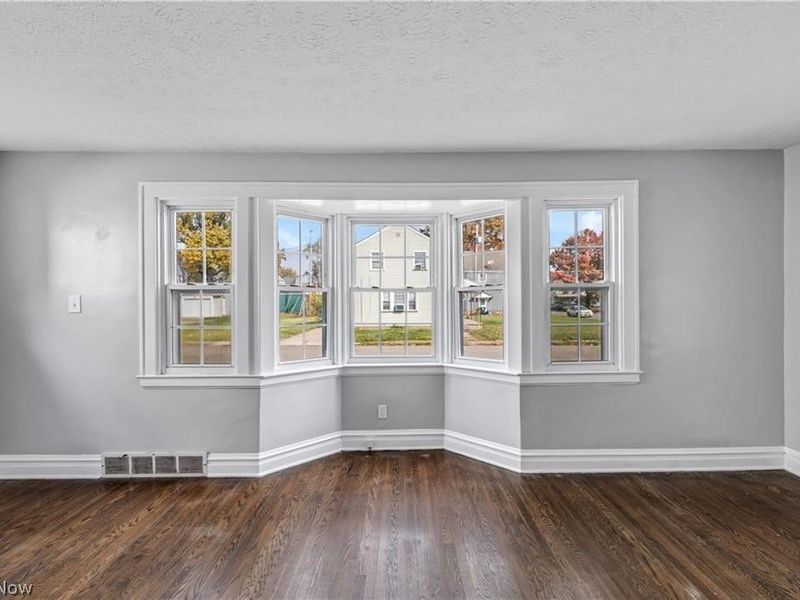 3204 14th Street SW, Canton, OH 44710 Photo 3