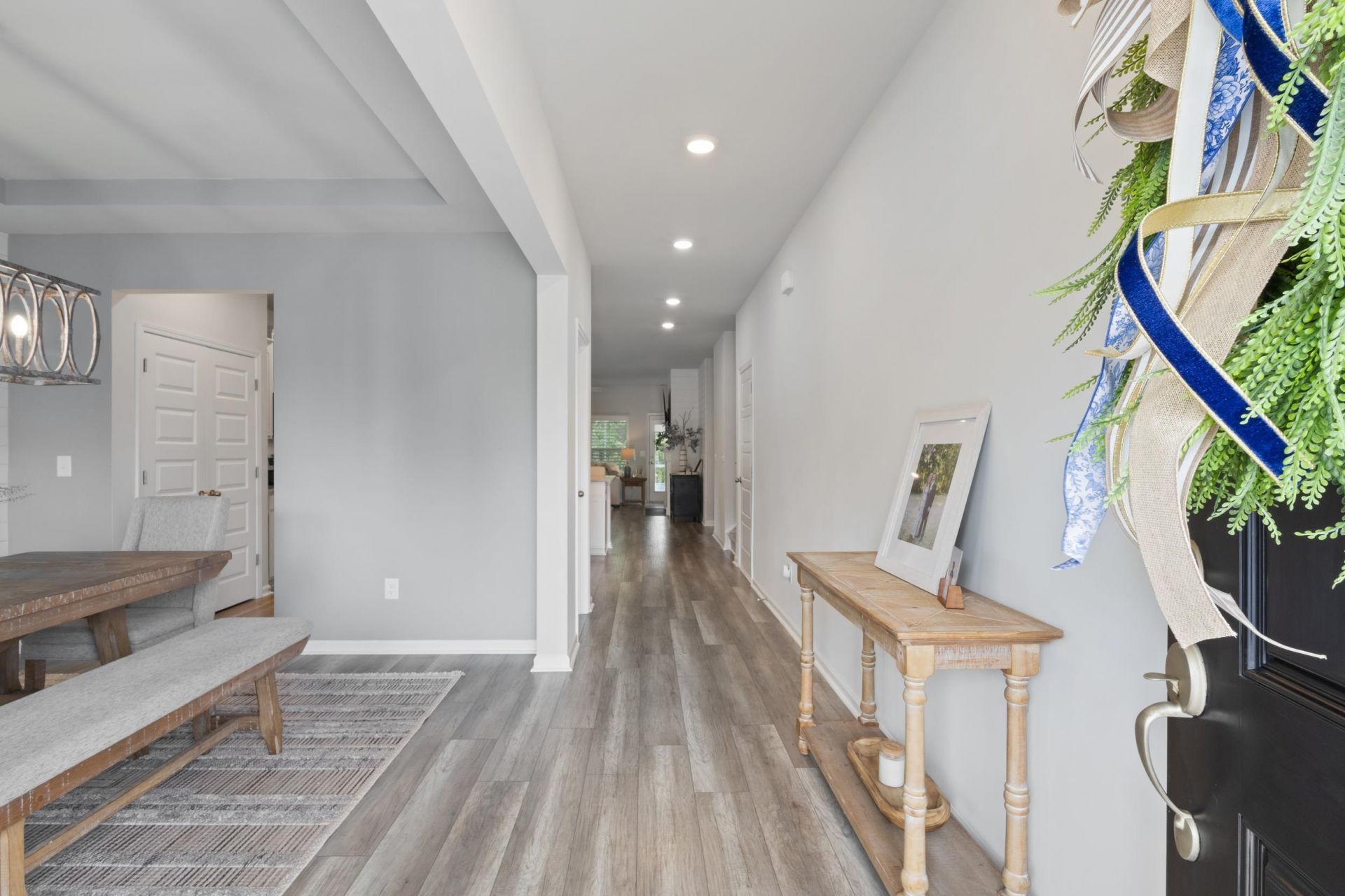 5605 Canary Island Ct. Photo 11