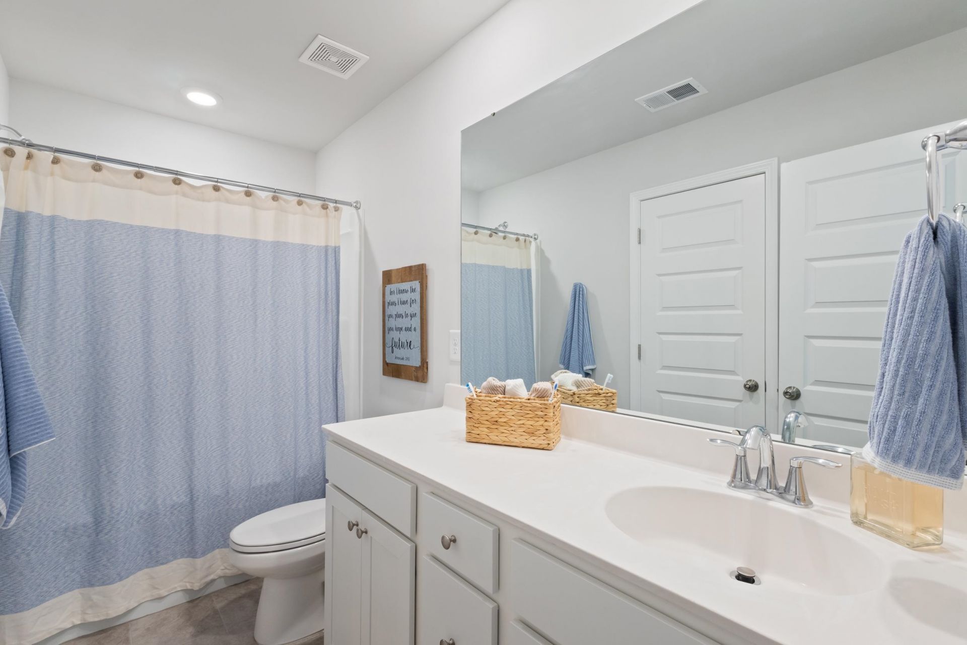 5605 Canary Island Ct. Photo 16