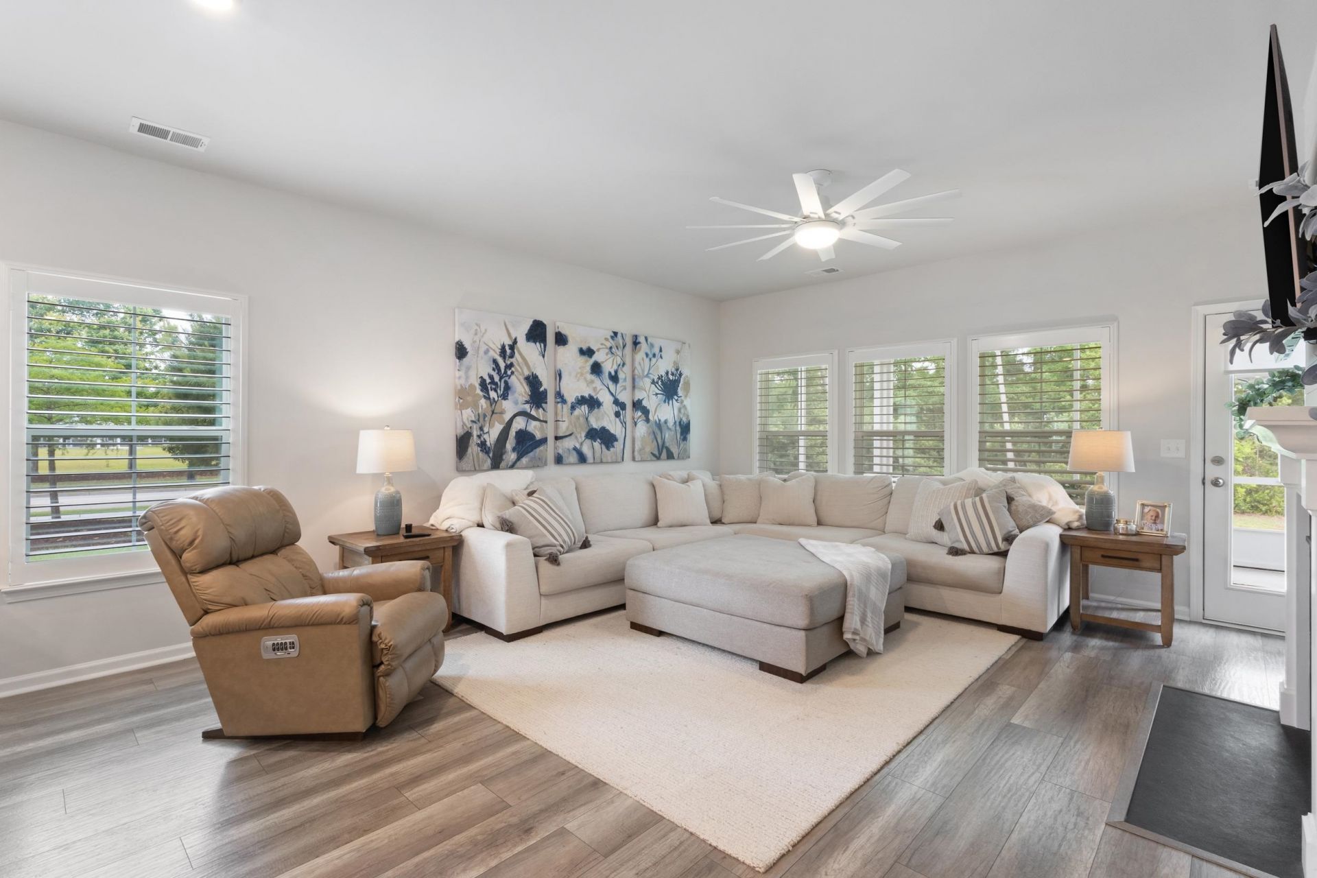5605 Canary Island Ct. Photo 42