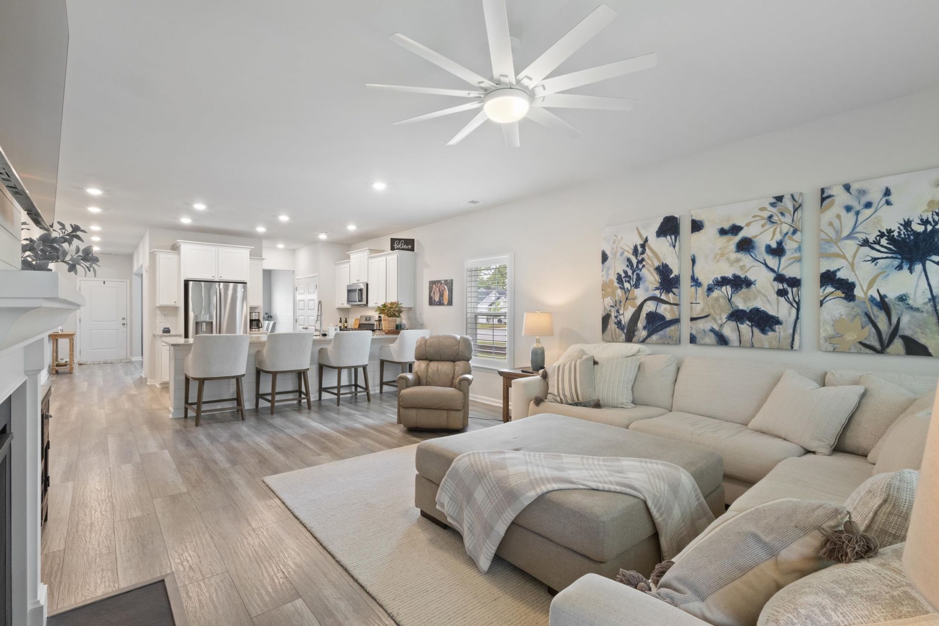 5605 Canary Island Ct. Photo 7