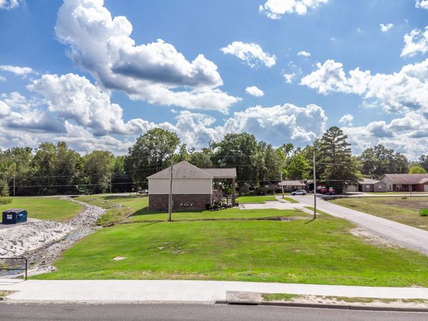2900 E Kiehl Avenue, Sherwood, AR 72120