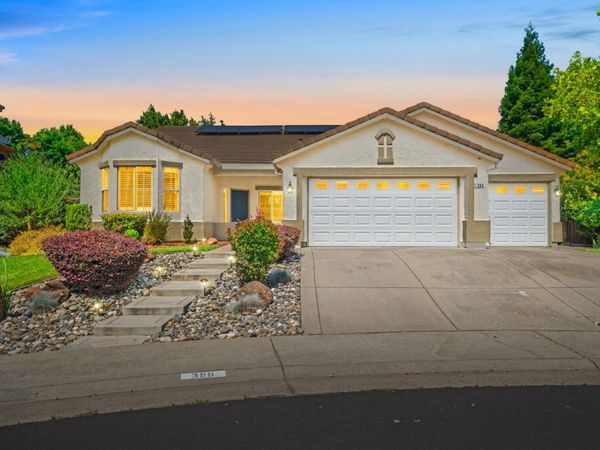 396 Caldarella Cir, Roseville, CA 95678