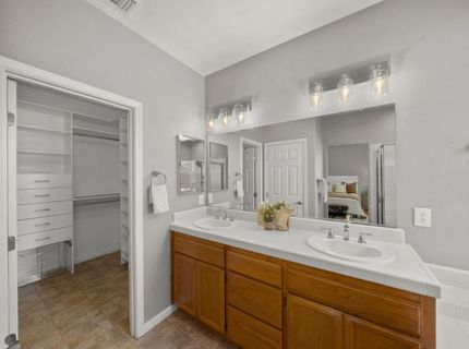 396 Caldarella Cir, Roseville, CA 95678 Photo