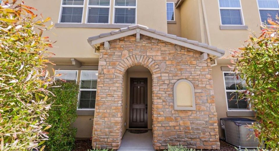 2954 Toulouse Walk, Sacramento, CA 95834 Photo