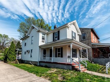 137 S Main Street, Waynesville, OH 45068