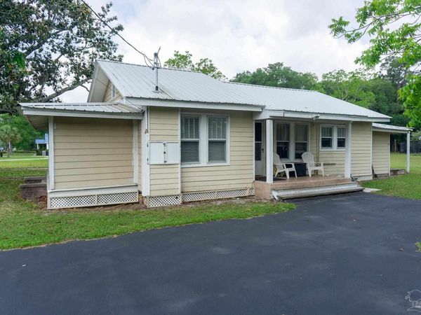 9030 Gulf Beach Hwy, Pensacola, FL 32507
