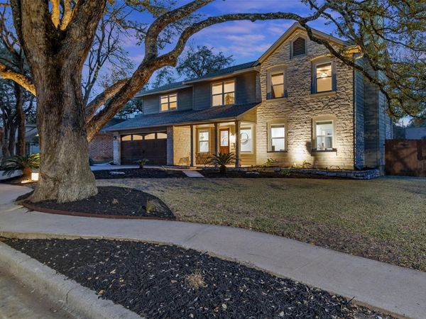 6523 Heron DR , Austin, TX 78759