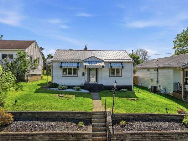444 Bechman Street, Springdale, PA 15144