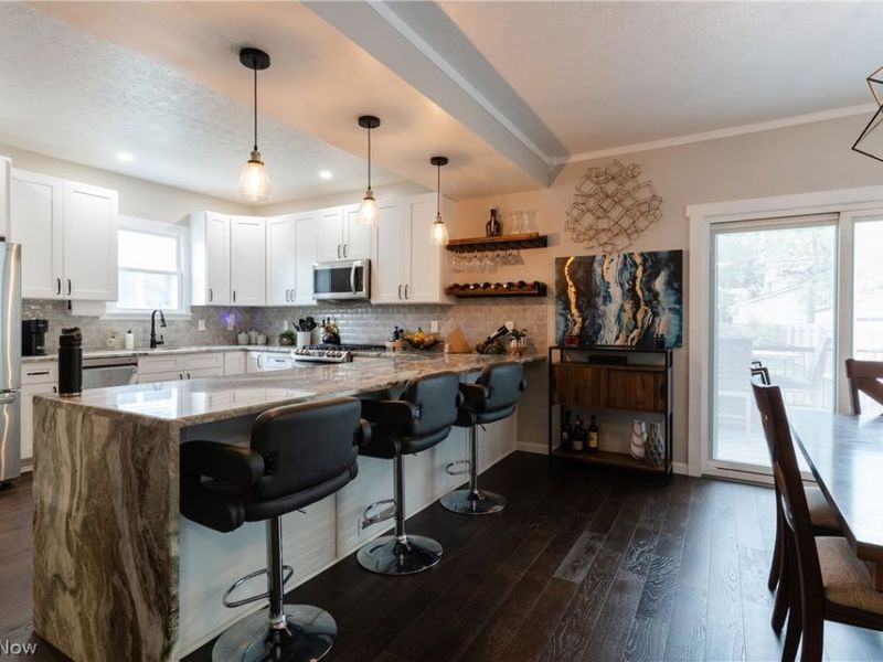 3880 Washington Park Boulevard, Newburgh Heights, OH 44105 Photo 13