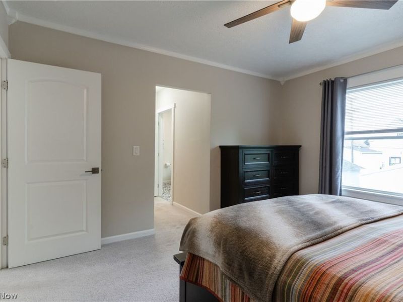 3880 Washington Park Boulevard, Newburgh Heights, OH 44105 Photo 22