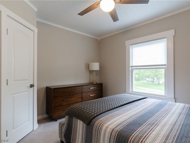 3880 Washington Park Boulevard, Newburgh Heights, OH 44105 Photo 28