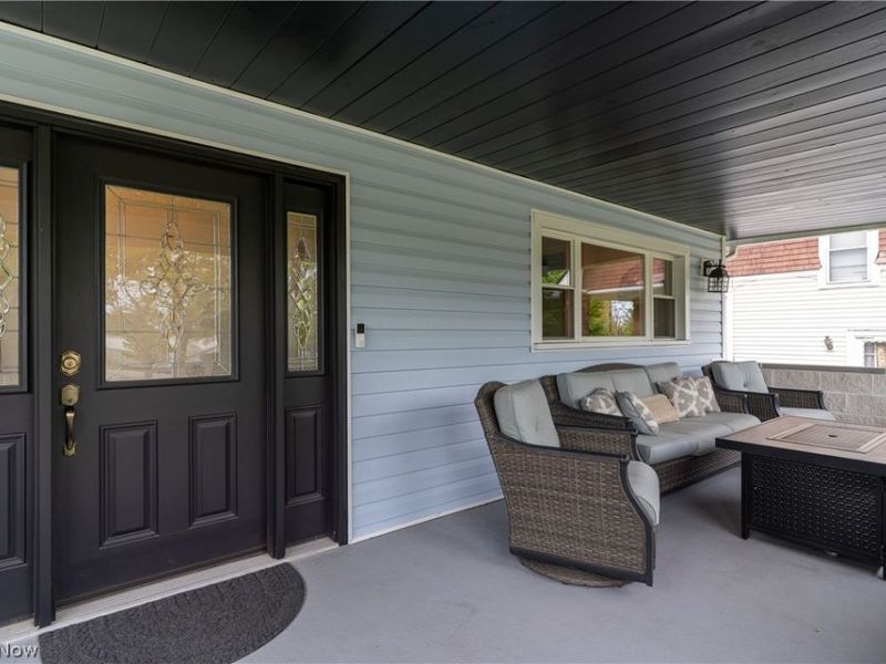 3880 Washington Park Boulevard, Newburgh Heights, OH 44105 Photo 5