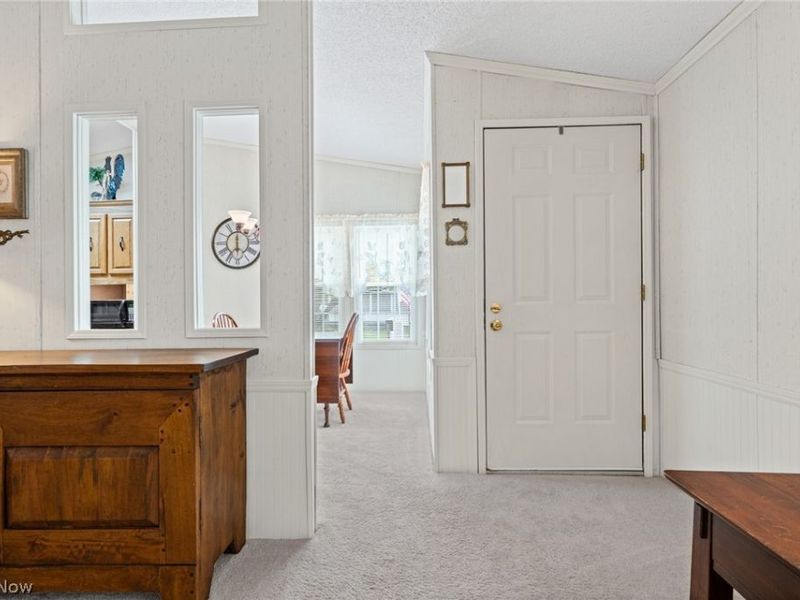 3 Lees Lane, Olmsted Township, OH 44138 Photo 13
