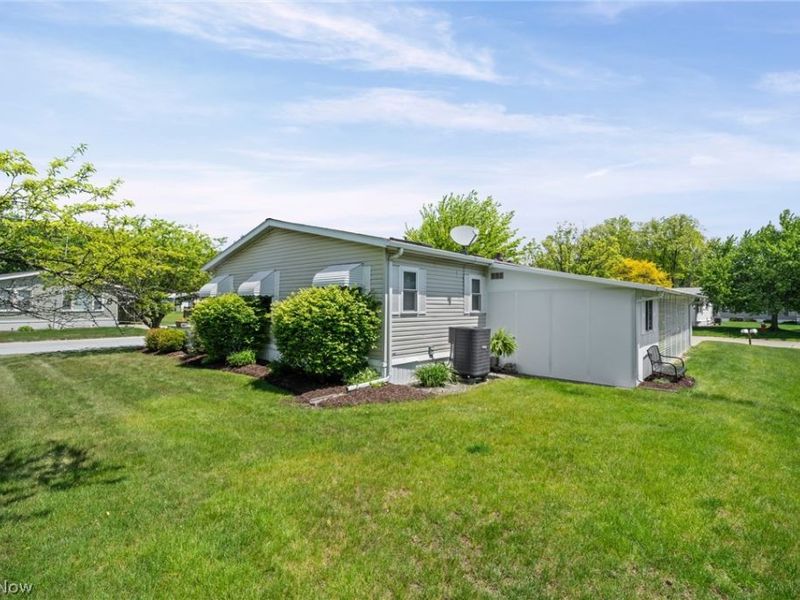 3 Lees Lane, Olmsted Township, OH 44138 Photo 29