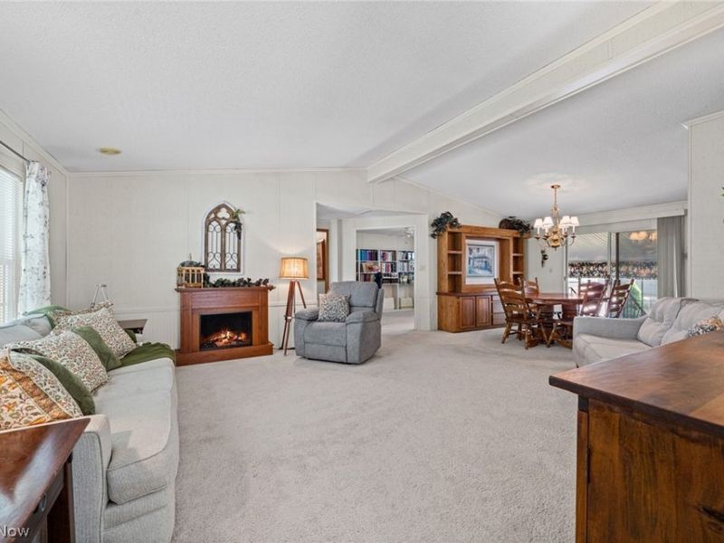 3 Lees Lane, Olmsted Township, OH 44138 Photo 4