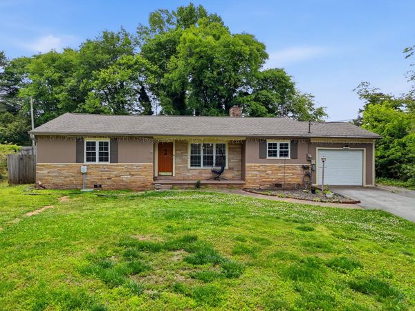 807 Tennessee Avenue, Athens, TN 37303