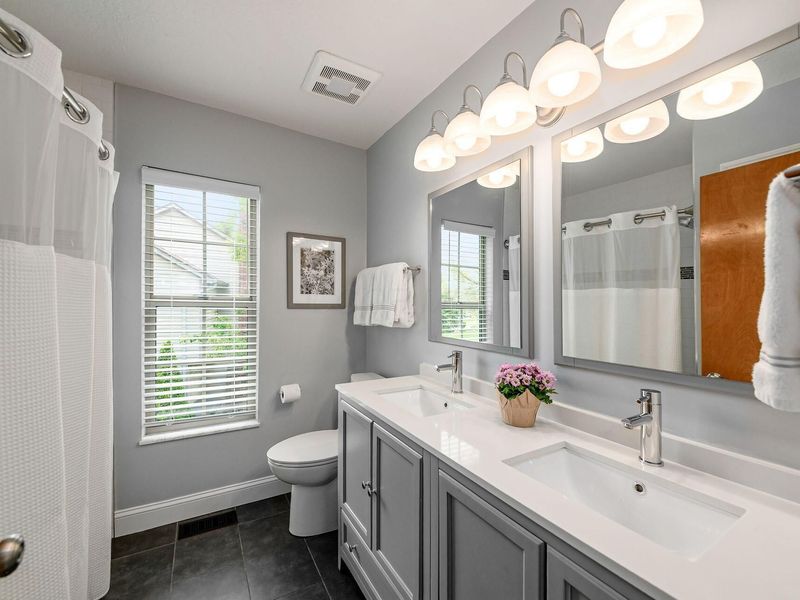 5903 Newbridge Drive , Dublin, OH 43017 Photo 30