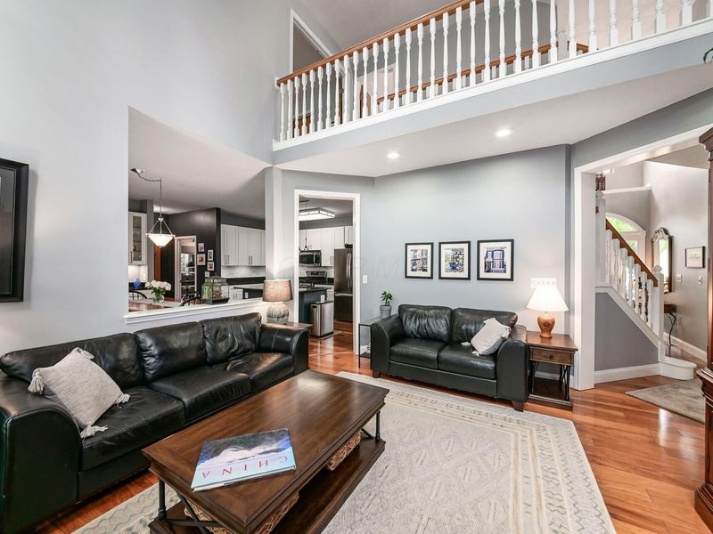 5903 Newbridge Drive , Dublin, OH 43017 Photo 9