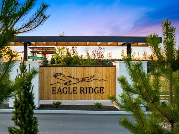 7784 W Flathead Lake St, Eagle, ID 83616