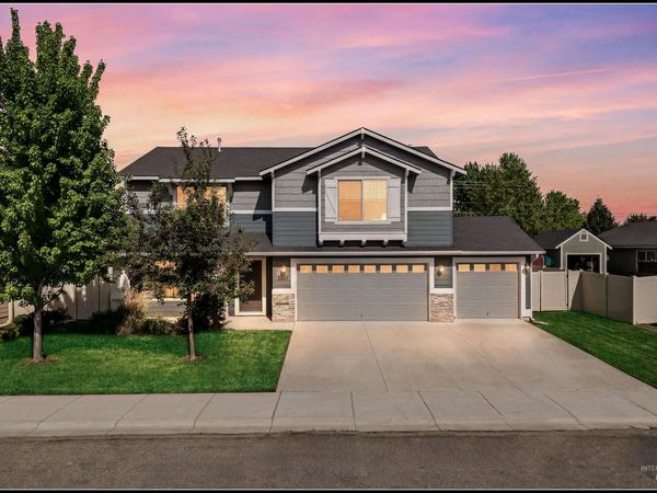 2280 N Doe Ave., Kuna, ID 83634