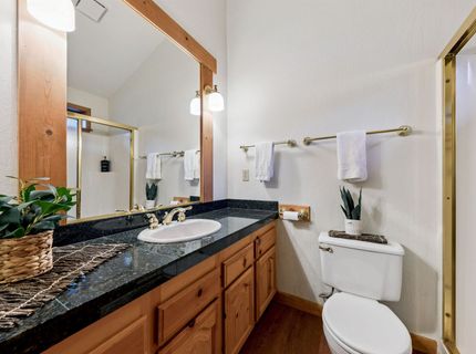 14751 Copenhagen Drive, Truckee, CA 96161 Photo