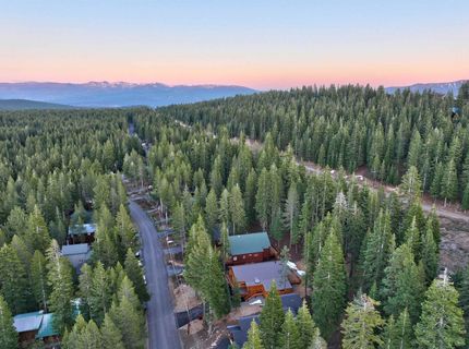 14751 Copenhagen Drive, Truckee, CA 96161 Photo