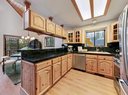 14751 Copenhagen Drive, Truckee, CA 96161 Photo