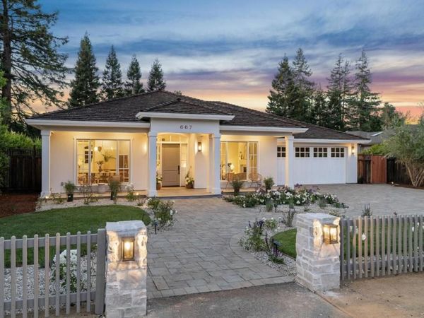 667 Jay Street, Los Altos, CA 94022