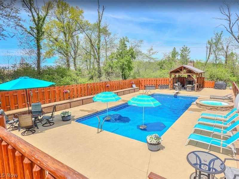 10345 Beech Street NE, Alliance, OH 44601 Photo 3