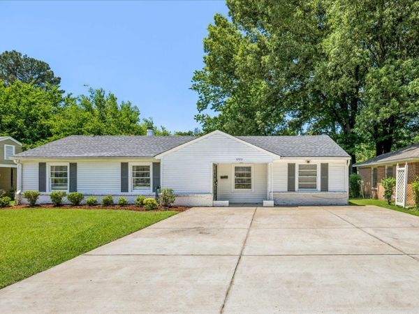 1223 S PERKINS RD S, Memphis, TN 38117