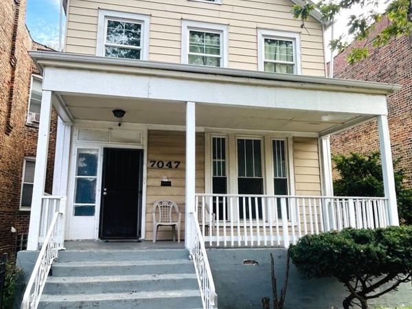 7047 S EBERHART Avenue , Chicago, IL 60637