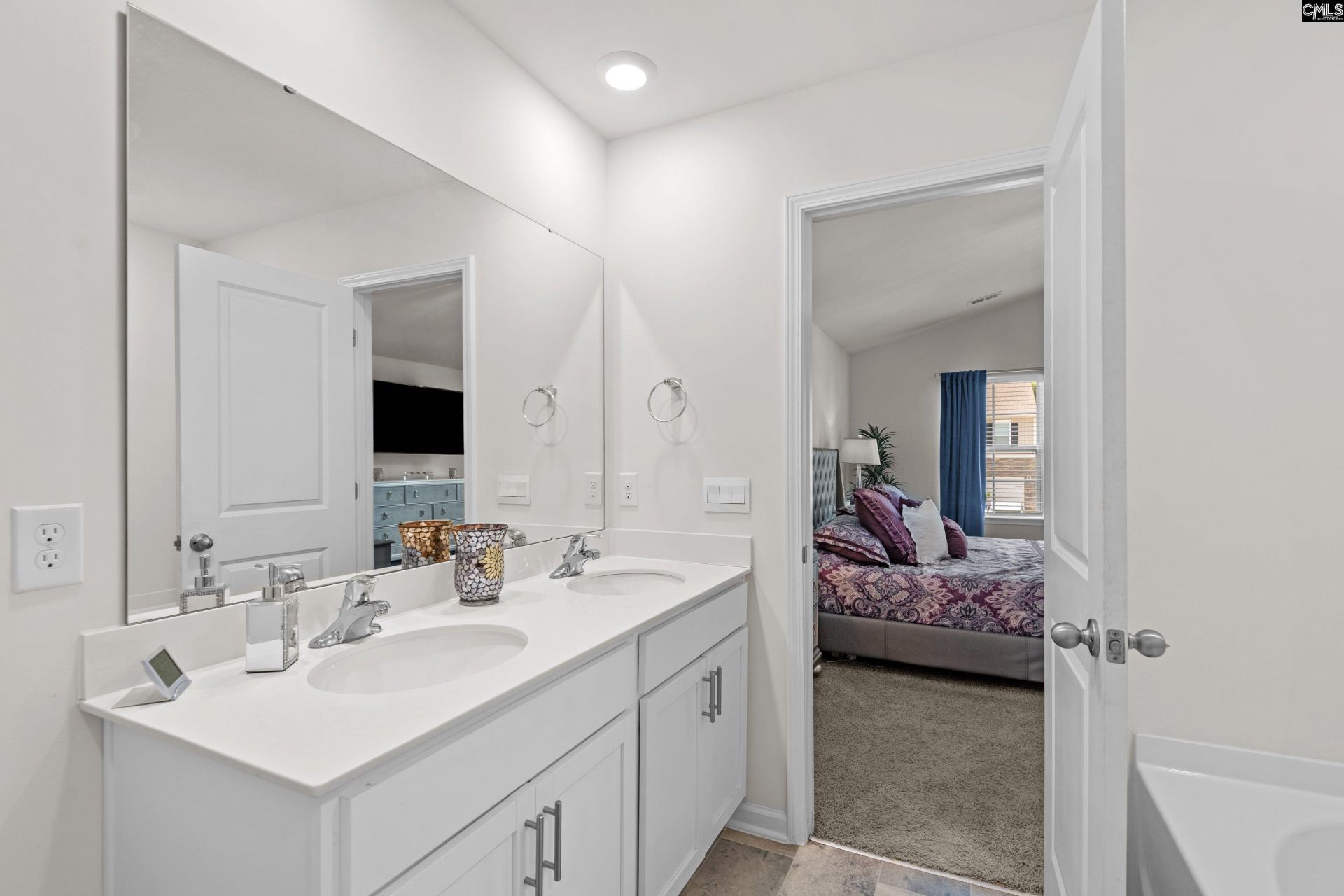 473 Stone Hollow Drive Photo 22