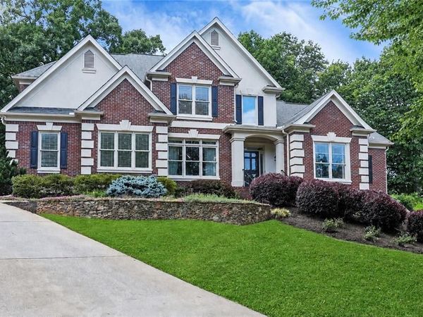 550 Heron Run Court, Milton, GA 30004