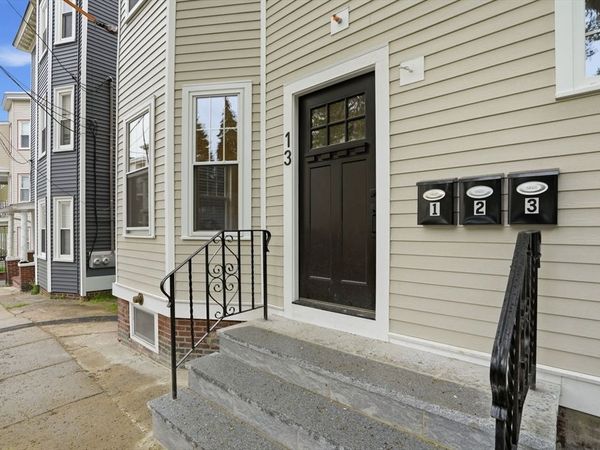 13 Langmaid Ave, Unit 3, Somerville, MA 02145