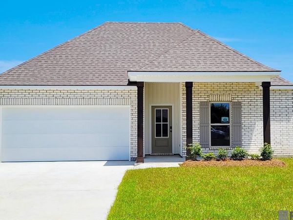 12307 Preakness Dr, Denham Springs, LA 70726