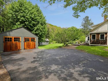 349 Litchfield , New Milford, CT 06776