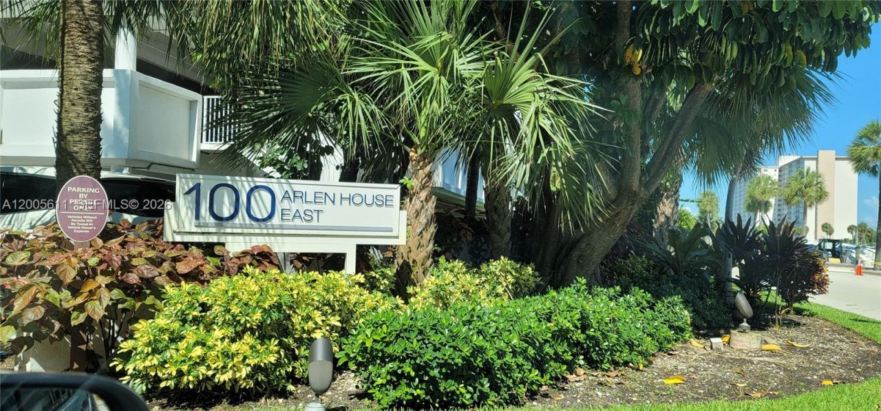 100 NE Bayview Dr , Unit 226, Sunny Isles Beach, FL 33160 Photo