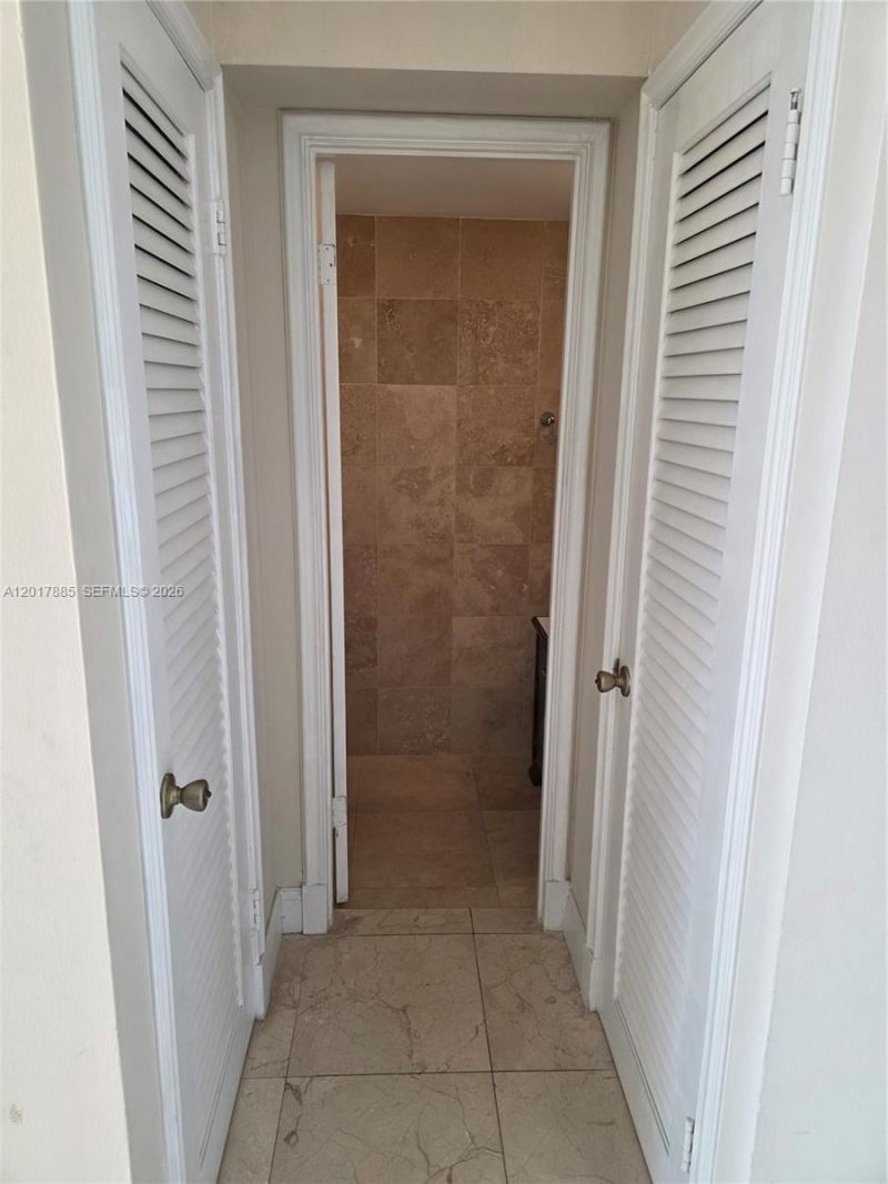 9800 W Bay Harbor Dr, Unit 408, Bay Harbor Islands, FL 33154 Photo