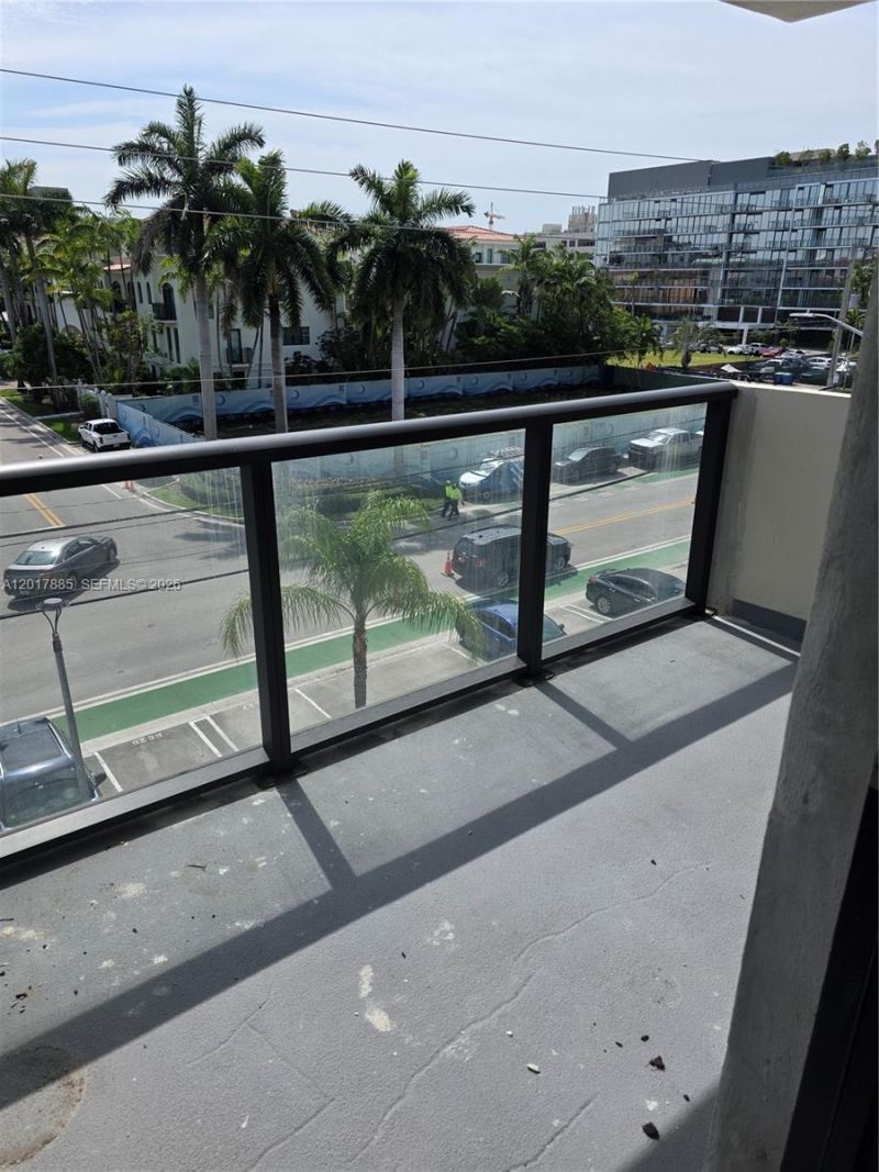 9800 W Bay Harbor Dr, Unit 408, Bay Harbor Islands, FL 33154 Photo