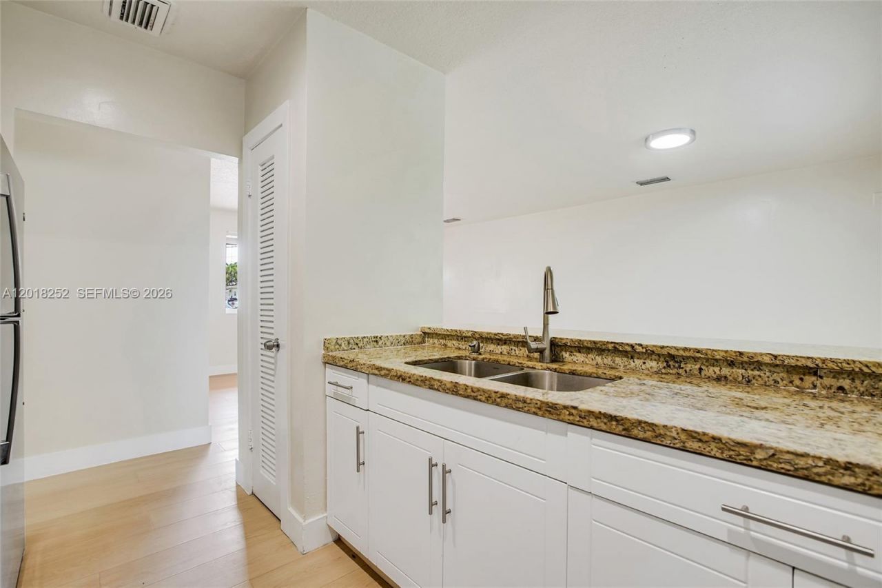 532 SW 79th Ave , Unit 532, Miami, FL 33144 Photo