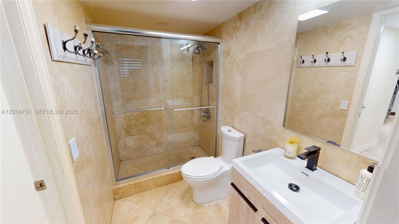 345 Ocean Dr , Unit 224, Miami Beach, FL 33139 Photo
