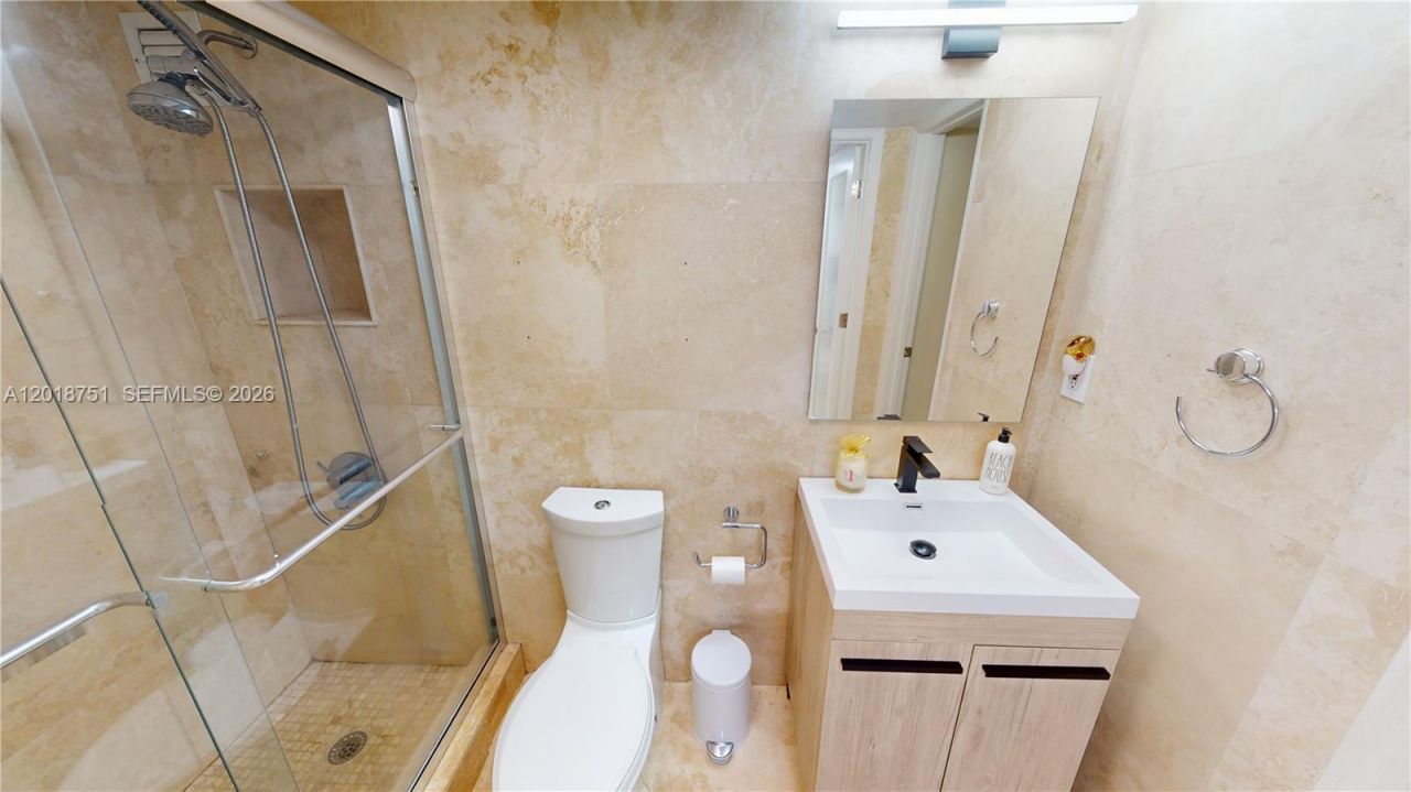 345 Ocean Dr , Unit 224, Miami Beach, FL 33139 Photo