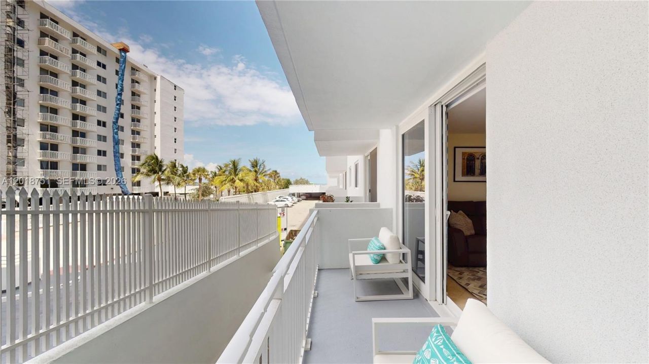345 Ocean Dr , Unit 224, Miami Beach, FL 33139 Photo