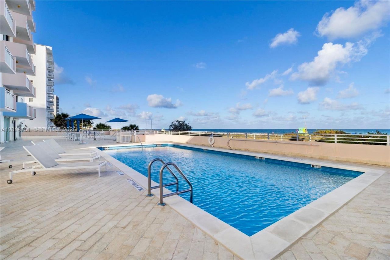 345 Ocean Dr , Unit 224, Miami Beach, FL 33139 Photo