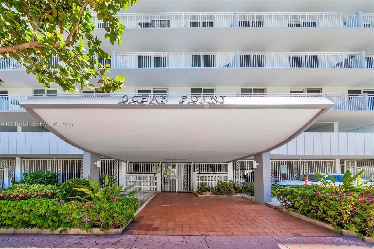 345 Ocean Dr , Unit 224, Miami Beach, FL 33139 Photo